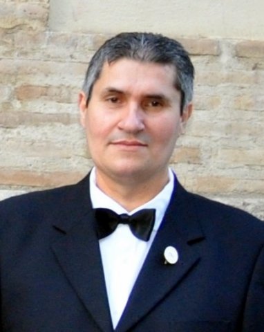 alejandro.jpg